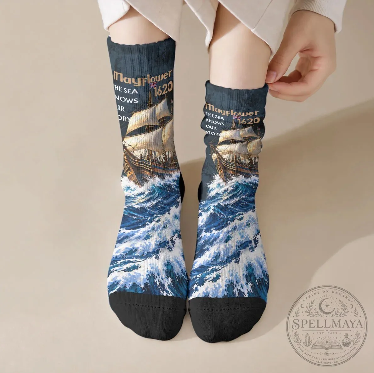 Mayflower 1620 Ship Vintage Nautical Ocean Waves Art Crew Socks